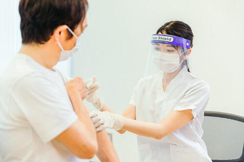 thumb_covid-19-vaccine.jpg